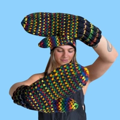 Винтажные удобные вязаные варежки ручной работы 80-х черные радужные цветные крапчатые для взрослых - Изображение 1 из 4