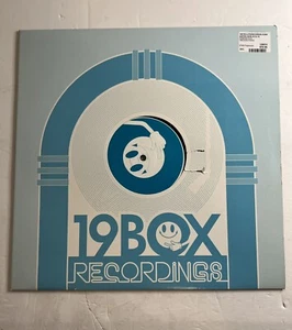 Vintage Vinyl: DJ 19 vs. Austin Leeds - Diamond Dust, 12" TESTED - Picture 1 of 6