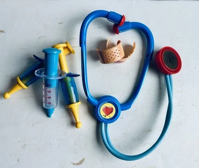 Лот Детей Притворяться Играют Доктор Набор Медицинский Стетоскоп, 2 Ленточных Средства 3 Шприца - Изображение 1 из 4