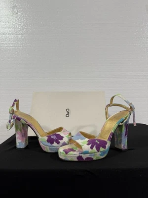 Dolce and Gabbana Heel Multicolor Floral Pattern Canvas EU 38.5 US 8 Vtg Y2K 4in - Image 1 of 4