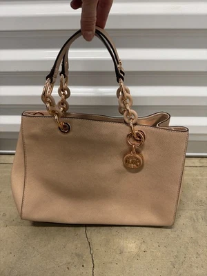 Michael Kors Cynthia Saffiano Leather Satchel Tote Shoulder Bag Taupe / Truffle - Image 1 of 4