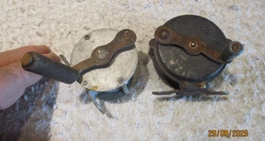 2 ) Ancien petit Moulinet de Pêche dont PRATIC - Picture 1 of 5