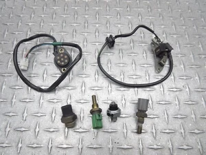 2005 04-05 Suzuki GSXR 600 GSXR600 Pulse Coil Neutral Gear Temp Oil Sensor Lot - Picture 1 of 9