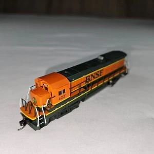 Atlas Scala N B23-7 BNSF #4231 (NON TESTATO) (PER RICAMBI) Circa 2000 (NO SCATOLA) - Foto 1 di 12