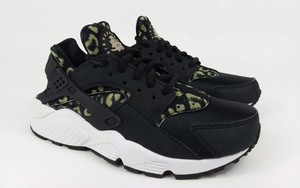 nike huarache leopard print