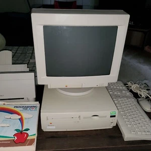 Macintosh Performa 637CD w/StyleWriter II & Apple Multiple Scan 15 Display WORKS - Picture 1 of 9