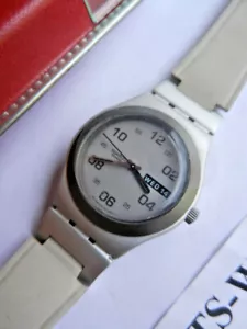 Swatch Irony Medium YLS7000 Baroudeuse Nuovo - Picture 1 of 2