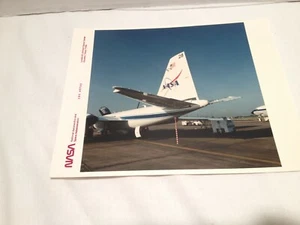 NASA LBJ Fotos - Nr. S93 40768, Nr.S93 40769, Nr. S93 40770, Nr. JSC2000E14732 - Bild 1 von 6