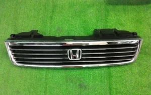 Parrilla delantera radiador Honda StepWagon RF1 RF2 - Imagen 1 de 2
