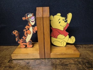 Winnie The Pooh And Tigger Book Ends Wooden Painted - Picture 1 of 5