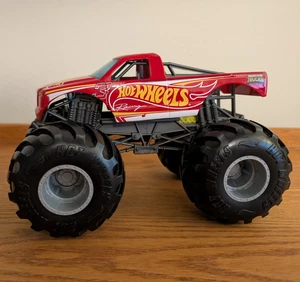 HOT WHEELS MONSTER TRUCKS #3 RACING RED 1:24 DIECAST 3 3/4" MONSTER TRUCK - Picture 1 of 13