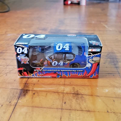 2004 April 4th 2004 #04 Samsung/RadioShack 500 1/64 Team Caliber Loose - Image 1 of 3