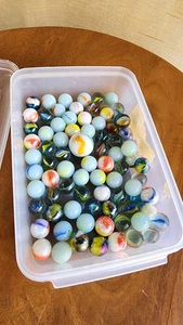Mixed Lot Of Vintage Glass Marbles From Estate Collection - Picture 1 of 6