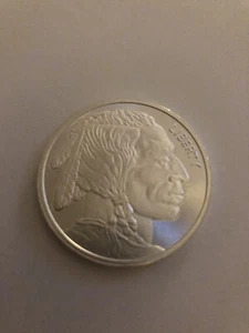 One Troy ounce .999 fine silver Bullion Round Indian Head Buffalo Liberty - Picture 1 of 5