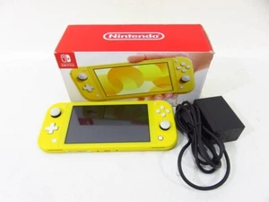 Nintendo Switch Lite Gelb Konsole Handheld-System mit Box - Bild 1 von 9