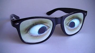 "Focus" - Gafas divertidas de novedad únicas con ojos de WeyesEyes.com Foto 1 de 3