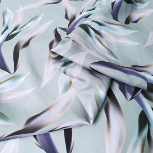1 yard X 1.4 meter Elegant Leaf Viscose Fabric Soft Poplin Material For Gown - Picture 1 of 6