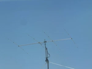 PODSTAWA ANTENY CB RADIO - SIRIO SY27-4 - 4-ELEMENTOWA WIĄZKA 10 M YAGI 27 MHz 28 MHz - Zdjęcie 1 z 5