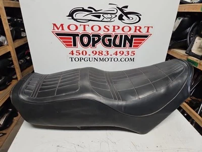 1982 - 1983 YAMAHA XJ750 XJ 750 MAXIM SEAT SADDLE 15R-W2472-00-00 Foto 1 de 4