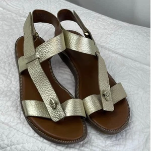 Sandali estivi donna Franco Sarto 9,5 oro cinturino pelle ciottoli piatto casual - Foto 1 di 11