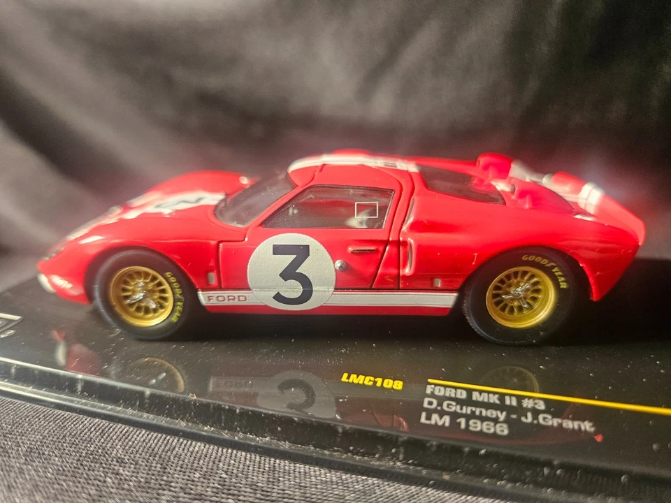 Ford MK II #3 LM Gurney/Grant 1966 modelos ixo escala 1:43 Inv. #3884 Foto 1 de 4