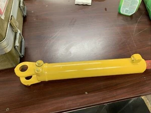 NEW JOHN DEERE Hydraulic Cylinder AHC16684 FREE SHIPPING - Picture 1 of 6