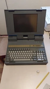 Vintage MPM COMPUTER COMPUTER LAPTOP PC COMPUTER TL 5600V WORKING NO HD + BAG - Picture 1 of 18