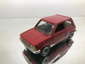 BBURAGO 0128 MINI 120 INNOCENTI -RED 1:24 rare- GOOD - B9 - Imagen 1 de 9