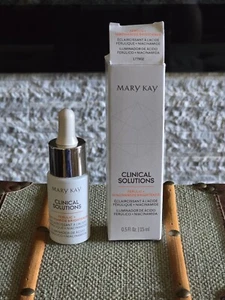 MARY KAY BRIGHTENER - Picture 1 of 4
