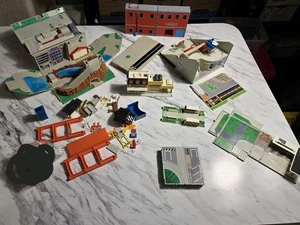 Vintage 1988 Galoob Micro Machines Super City Tool Box Playset Incomplete Parts - Picture 1 of 9