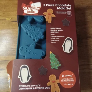 So Yummy Bella 2pc Chocolate Mold Set Gingerbread Man Pine Trees Penguin Stars - Picture 1 of 8