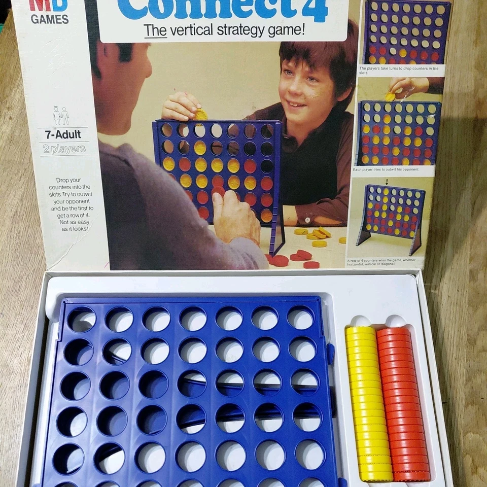 Connect 4 Original 1975 Edition Vintage  - MB Games Complete - Image 1 of 3