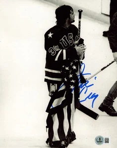 JIM CRAIG SIGNED AUTOGRAPHED 8x10 PHOTO OLYMPIC GOLD HOCKEY GOALIE BECKETT BAS - Picture 1 of 2
