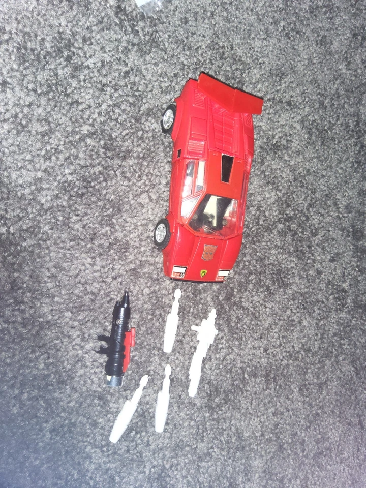 Transformers  g1 complete 100% vintage Sideswipe pre rub - Image 1 of 3