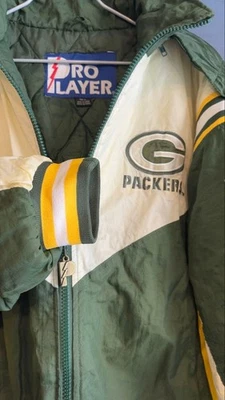 RARE PRO PLAYER PACKERS Nylon Jacket 90s - Image 1 of 4
