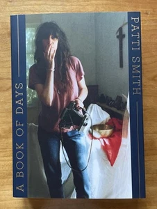 SIGNED Patti Smith A Book Of Days Paperback Book 2024 New - Picture 1 of 7