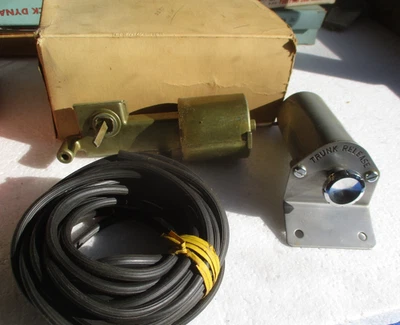 Nuevo de Lote Antiguo 1961 1962 1963 1964 Buick Aspirador Trastero Interruptor Riviera Electra Foto 1 de 4