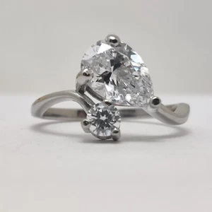 925 Sterling Silver 2.00 Ct White Pear Cut Moissanite Crisscross Engagement Ring - Picture 1 of 6