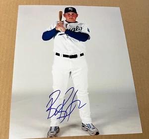 BILLY BUTLER SIGNED PHOTO 8 X 10 AUTOGRAPHED PHOTO - Picture 1 of 2