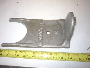 CUBIERTA DE TAPA PARA ENGRASADOR DE CERDO SIPE HOG DE HIERRO FUNDIDO ANTIGUO - Imagen 1 de 2