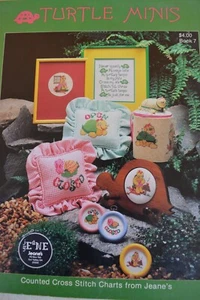 1981 Jeane's Cross Stitch & Sewing Booklet Turtle Minis Tillie Turtle Pincushion - Picture 1 of 7