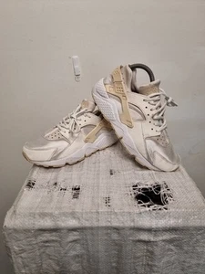 Nike Hurrache Sneaker Women's Size 8 Running Shoe White Running - Picture 1 of 17
