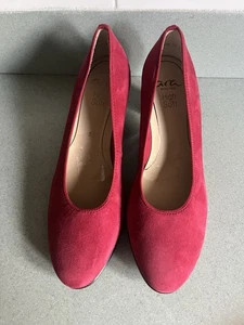 Zapatos de salón para mujer ARA de gamuza roja talla 5 nuevos sin caja - Imagen 1 de 11