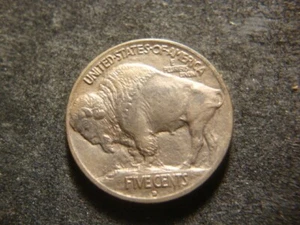 1913-D Stempelglanz Kaugummi getönt scharf Büffelnickel schönes Horn CAX - Bild 1 von 2