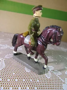 233Y Toy Composition Belgium Leopold III On Sound Horse WWII H 9.2 CM - Picture 1 of 15