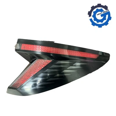 Luz trasera derecha LED 92402-CW100 nueva OEM Hyundai Tucson 2022 2025 Foto 1 de 4