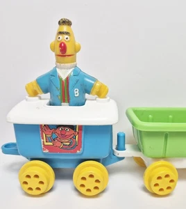 Vagones y figura de tren de juguete vintage de Plaza Sésamo, Prairie Dawn CBS Muppets años 80 - Imagen 1 de 12
