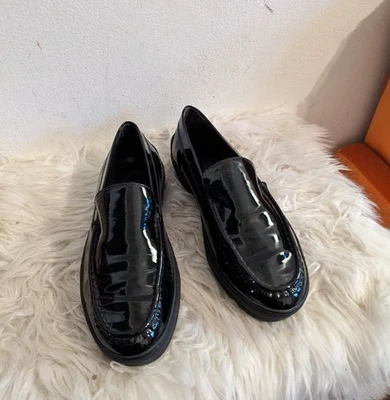 Mocasines de conducción TODS City Gommino charol negro 36,5 Foto 1 de 4