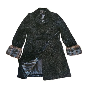 Schwarz Nieten G-III Apparel Kunstfell Swakara Mantel Gürtel Knielang Medium - Bild 1 von 11