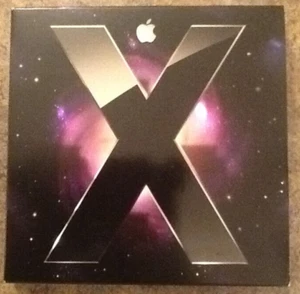 Retail Boxed Apple Mac Leopard OS X 10.5 w/OS 10.5.8 ComboUpdate DVD - Picture 1 of 1